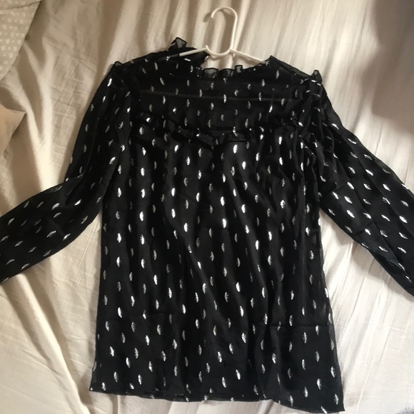 Tops - Picture 5 of 8